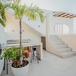Itzamna Luxury Condos Whit Ocean Viewpool