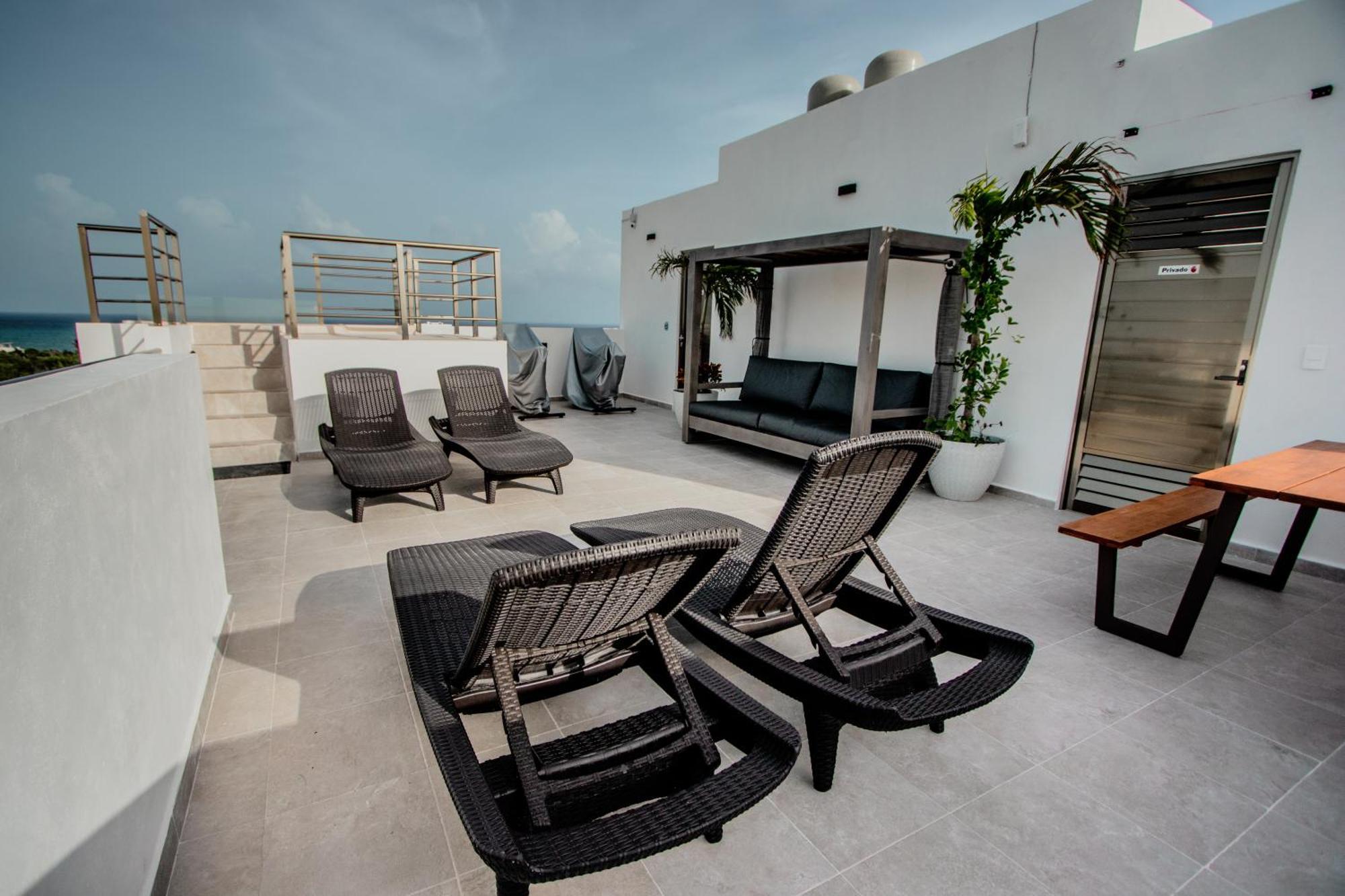 Itzamna Luxury Whit Ocean Viewpool