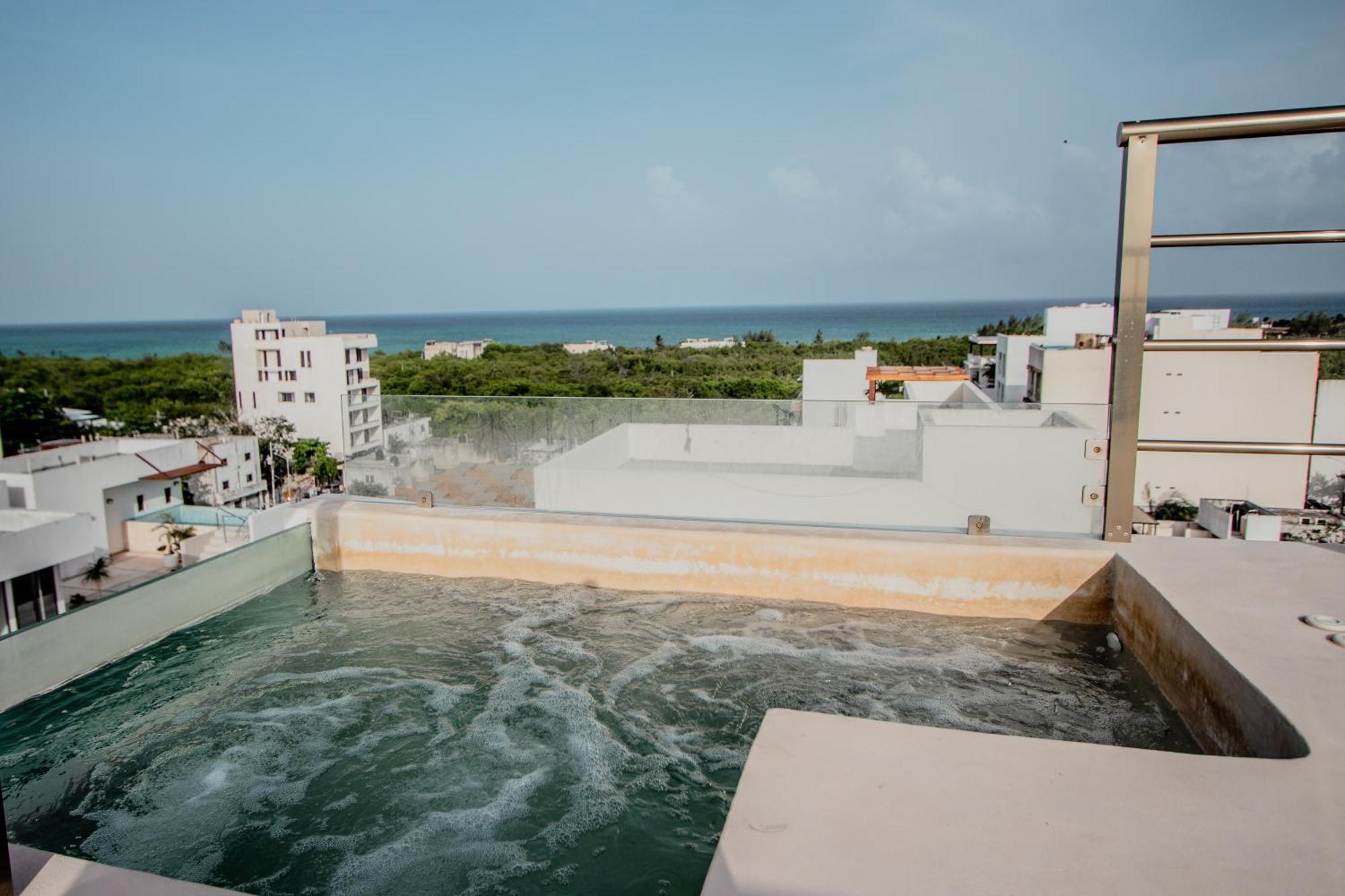 Apartamento Itzamna Luxury Whit Ocean Viewpool *