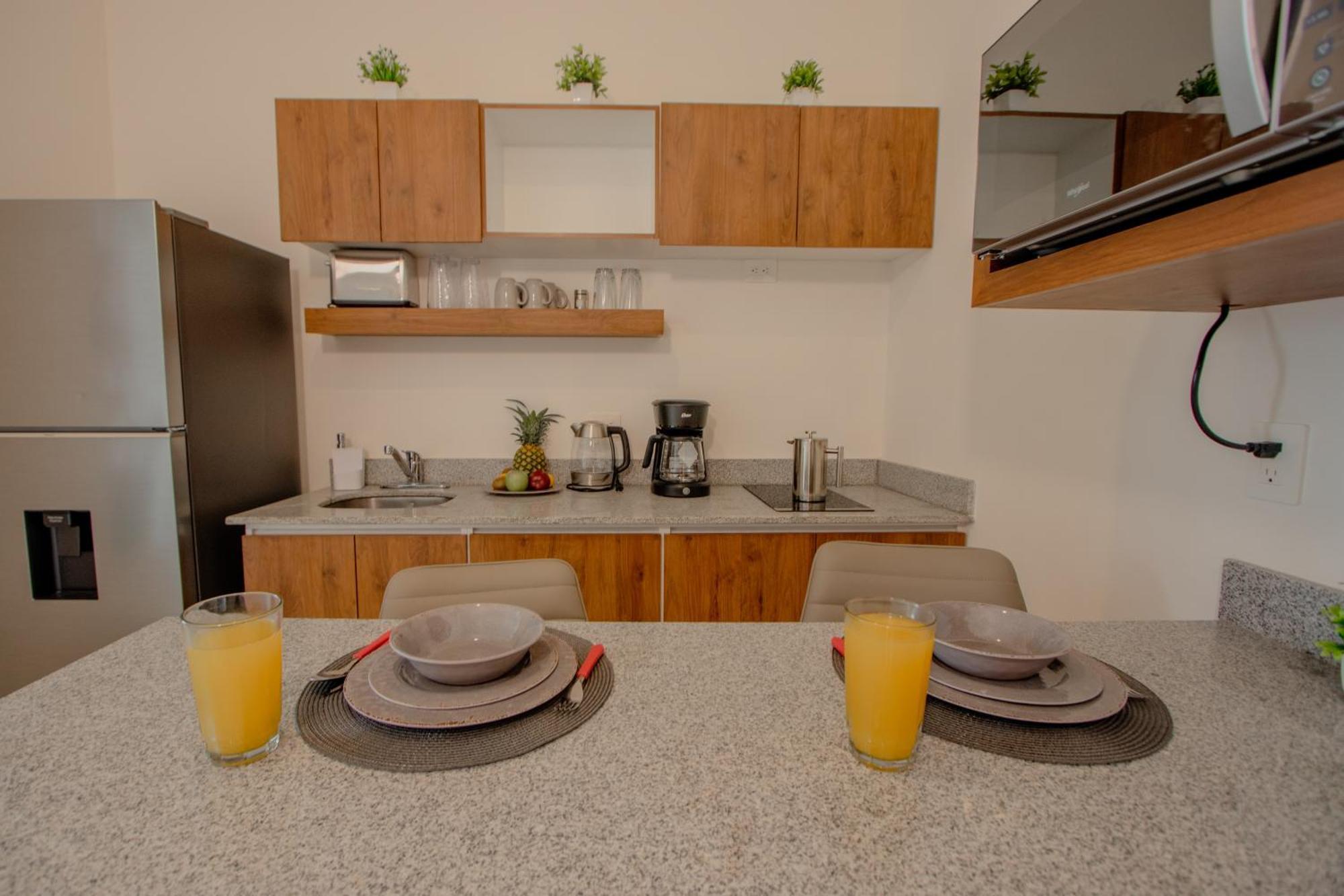 Itzamna Luxury Whit Ocean Viewpool Apartamento